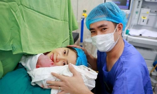 Kỳ tích y khoa: Hai trẻ song sinh ở Bắc Ninh chào đời cách nhau 13 tuần